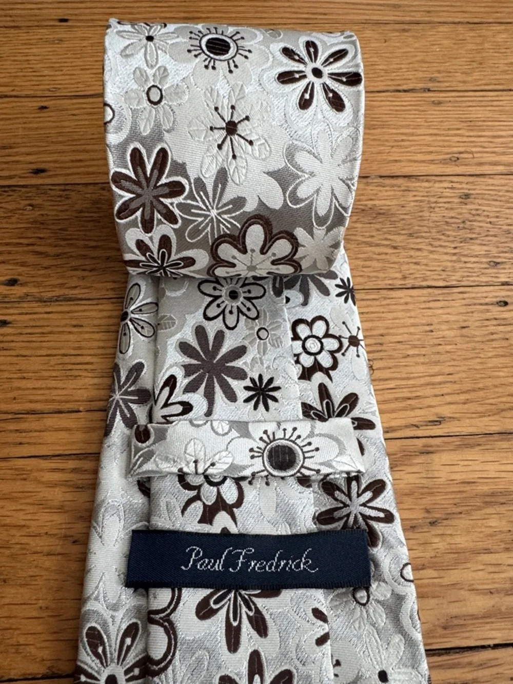 Paul Fredrick Silver Brown Floral Jacquard Silk Tie XL Extra Long NWOT - Picture 2 of 9